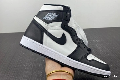 85 Lightweight Jordan BQ4422-001 High Black Retro White (2023) 145 1 0925